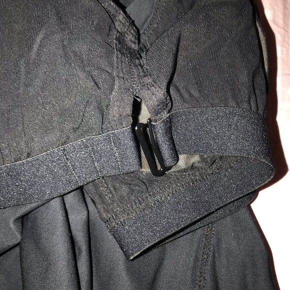 High Neck Tank Top - Picture 4 of 5